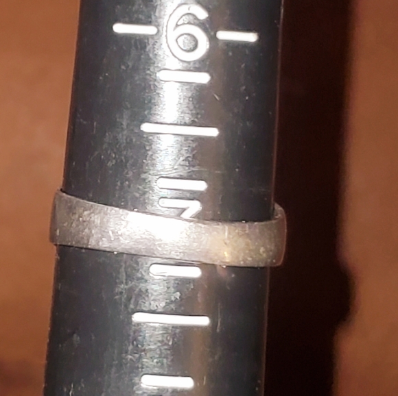 Vintage Sterling Horseshoe Shaped Ring - Picture 3 of 5